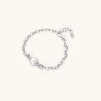 Chunky pearl bracelet with 11mm freshwater pearl on bold rhodium-plated 925 silver link chain, front view | VAHN Jewels
