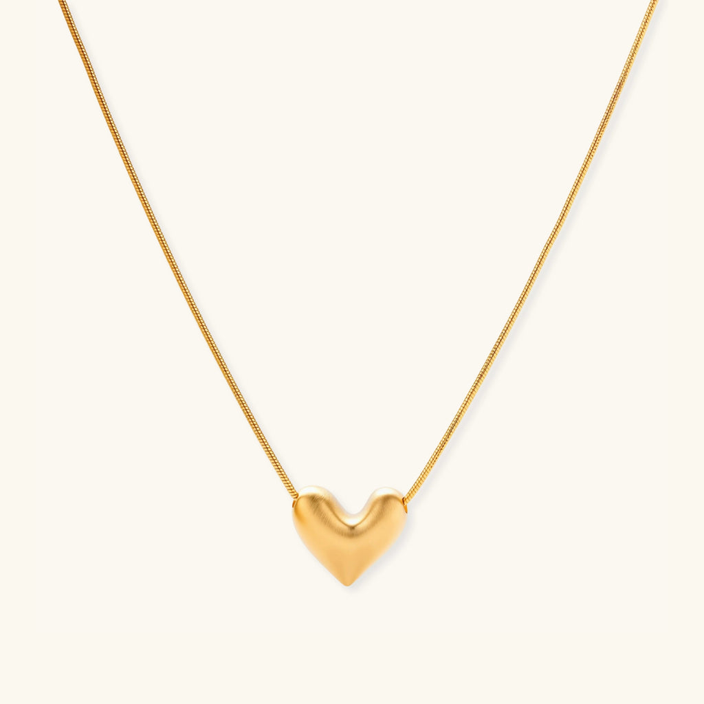 Golden heart pendant necklace in 18K gold-plated 925 sterling silver with brushed sculpted heart by VAHN Jewels